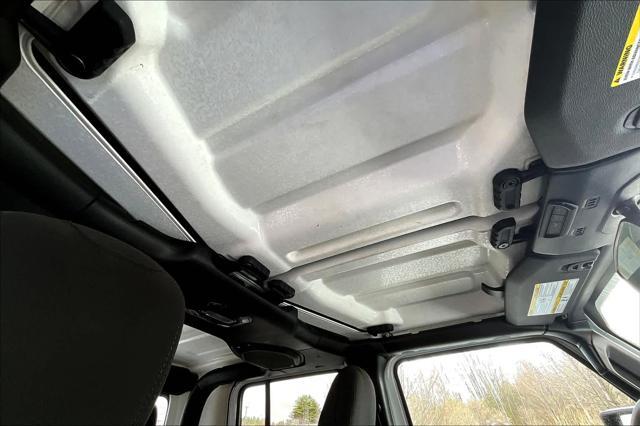 used 2023 Jeep Gladiator car, priced at $35,900