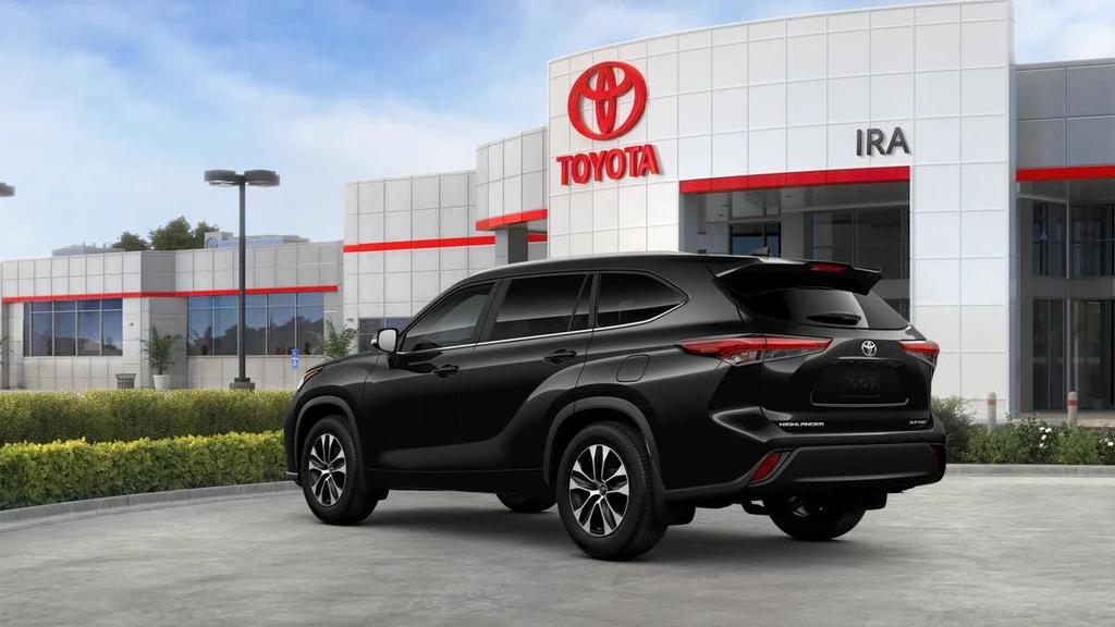 new 2025 Toyota Highlander car, priced at $48,453