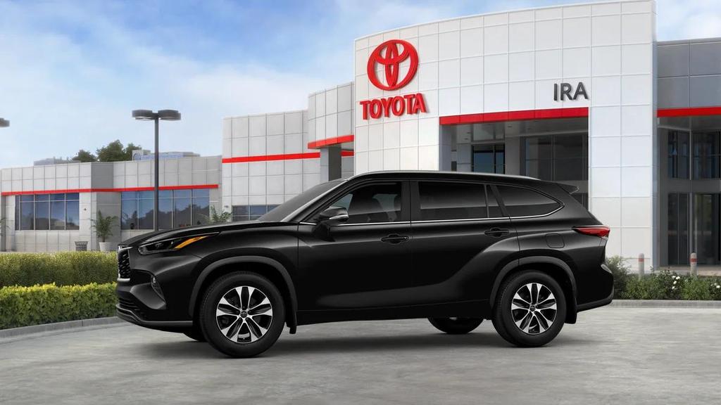 new 2025 Toyota Highlander car, priced at $48,453