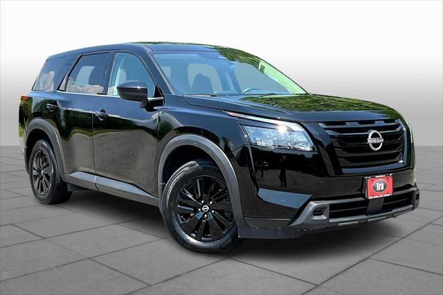 used 2024 Nissan Pathfinder car, priced at $33,900
