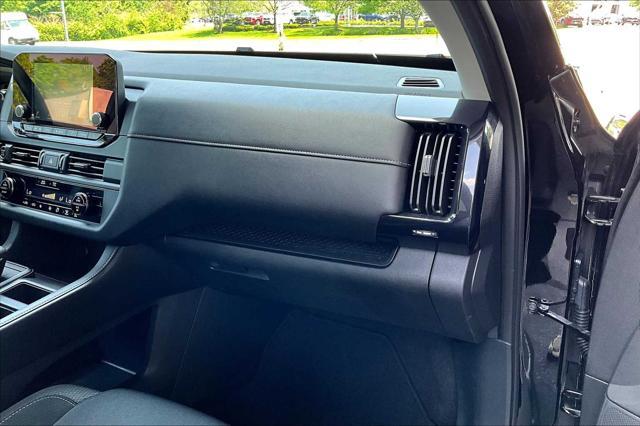 used 2024 Nissan Pathfinder car, priced at $33,900