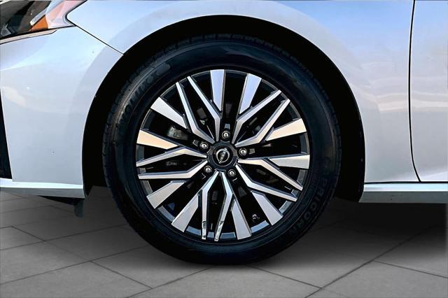 used 2023 Nissan Altima car, priced at $20,731