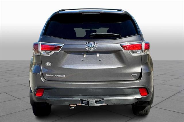 used 2016 Toyota Highlander car, priced at $20,818