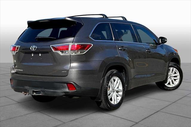 used 2016 Toyota Highlander car, priced at $20,818