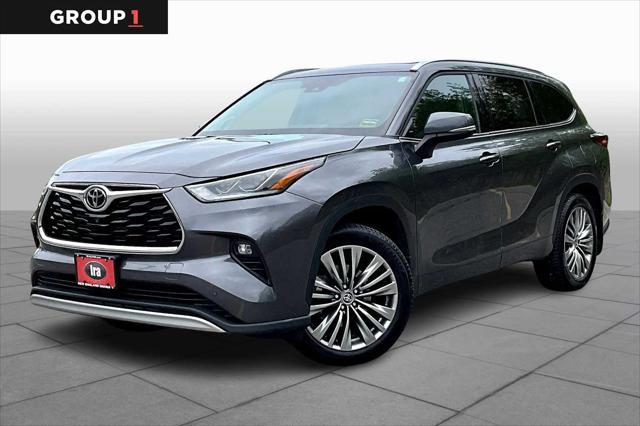 used 2021 Toyota Highlander car, priced at $42,200
