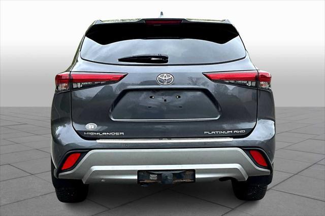 used 2021 Toyota Highlander car, priced at $39,500