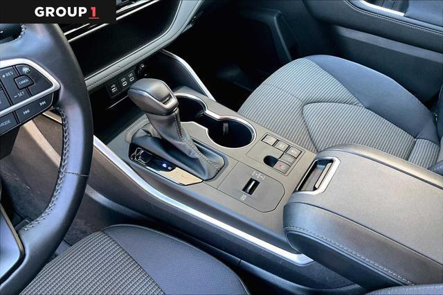 used 2024 Toyota Highlander Hybrid car, priced at $42,343