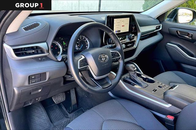 used 2024 Toyota Highlander Hybrid car, priced at $42,343