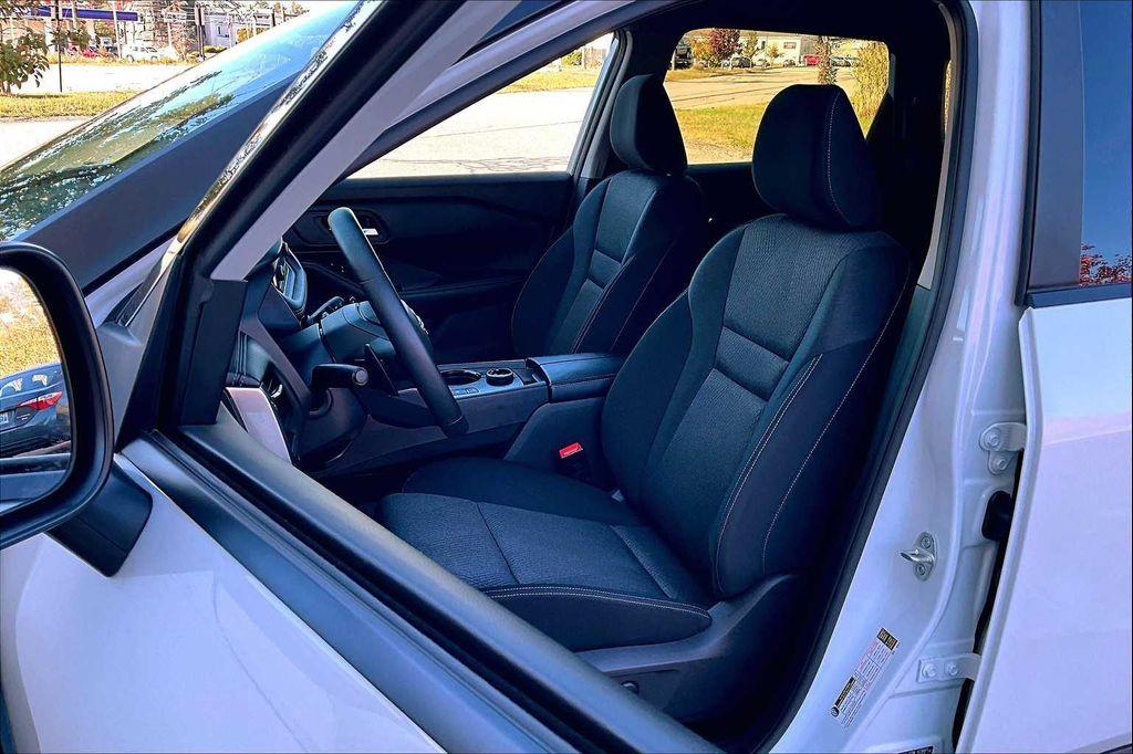 used 2025 Nissan Rogue car, priced at $27,465