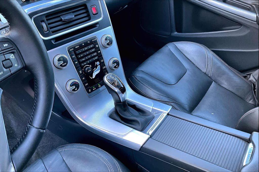 used 2017 Volvo V60 Cross Country car, priced at $12,981