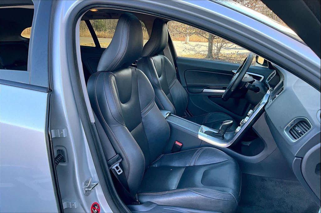 used 2017 Volvo V60 Cross Country car, priced at $12,981
