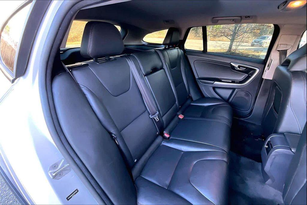 used 2017 Volvo V60 Cross Country car, priced at $12,981