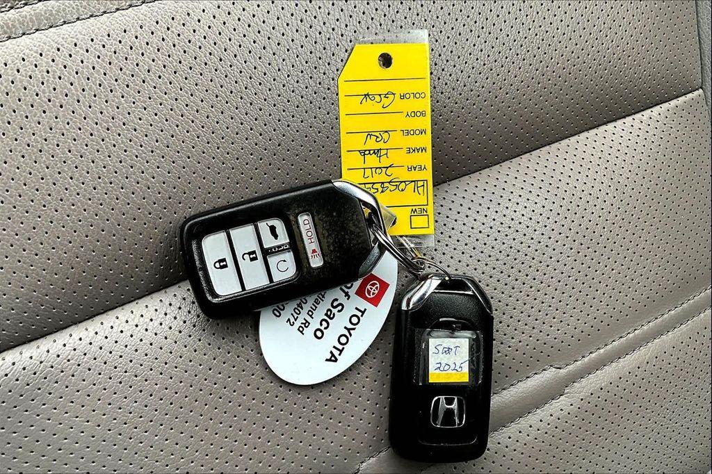 used 2017 Honda CR-V car, priced at $19,331