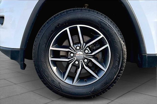 used 2018 Jeep Grand Cherokee car, priced at $21,500