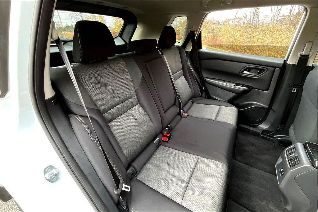 used 2024 Nissan Rogue car, priced at $21,991