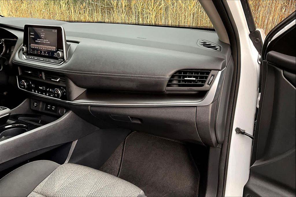 used 2024 Nissan Rogue car, priced at $21,991