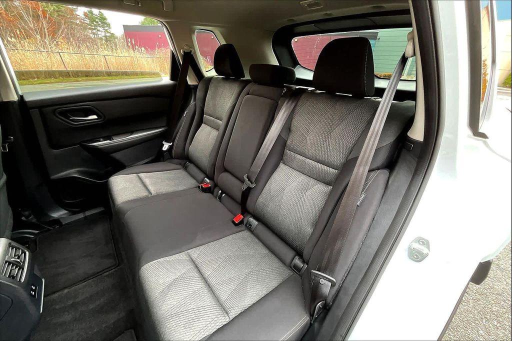 used 2024 Nissan Rogue car, priced at $21,991