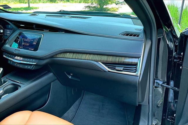 used 2020 Cadillac XT4 car, priced at $23,200