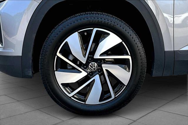 used 2024 Volkswagen Atlas car, priced at $33,500