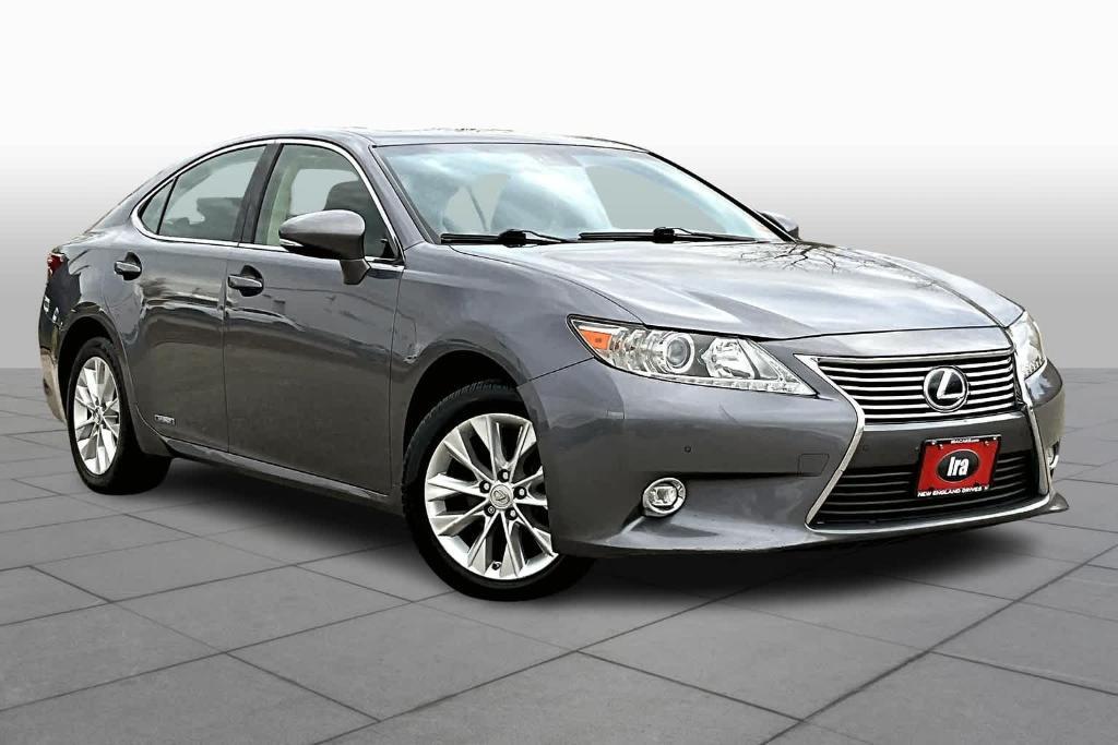 used 2015 Lexus ES 300h car, priced at $14,500