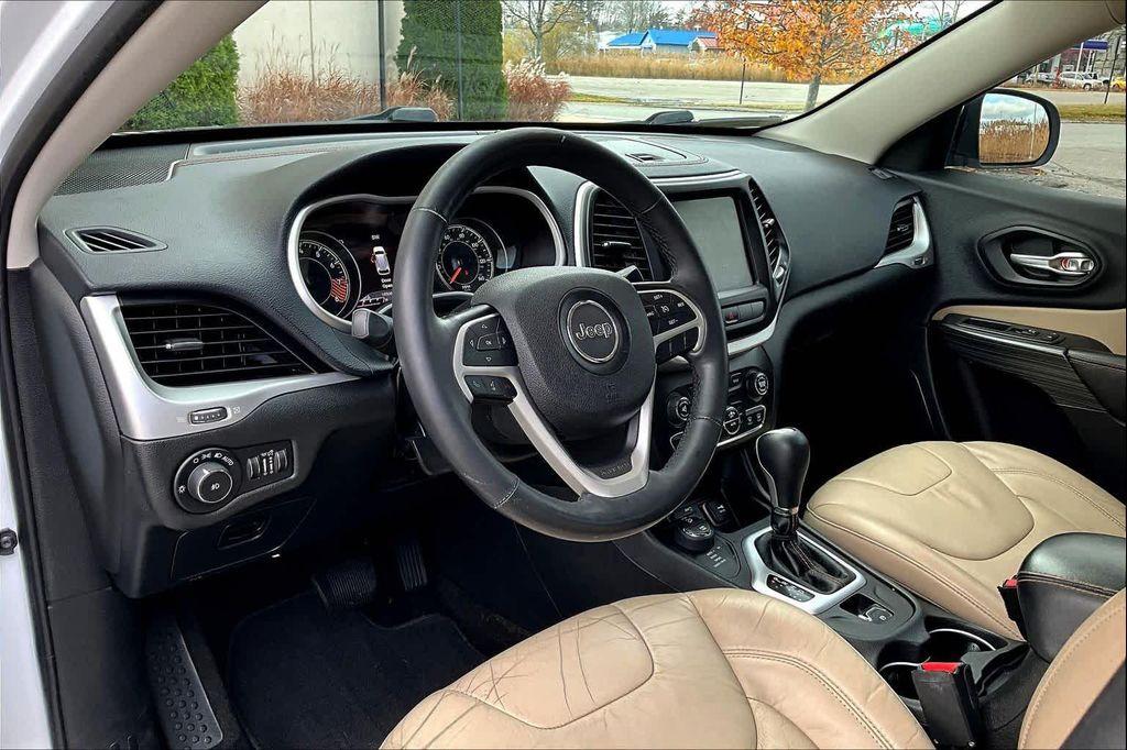 used 2015 Jeep Cherokee car, priced at $8,991