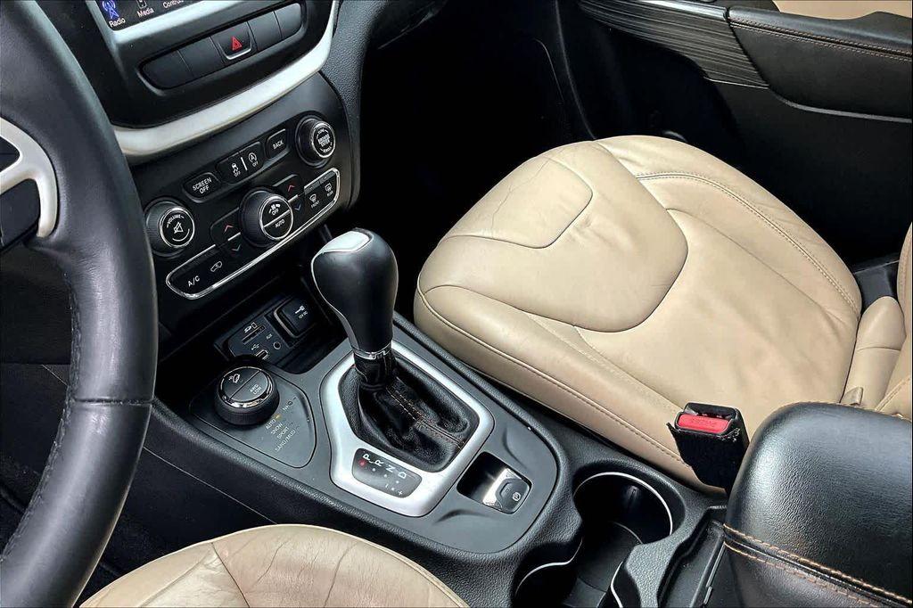 used 2015 Jeep Cherokee car, priced at $8,991