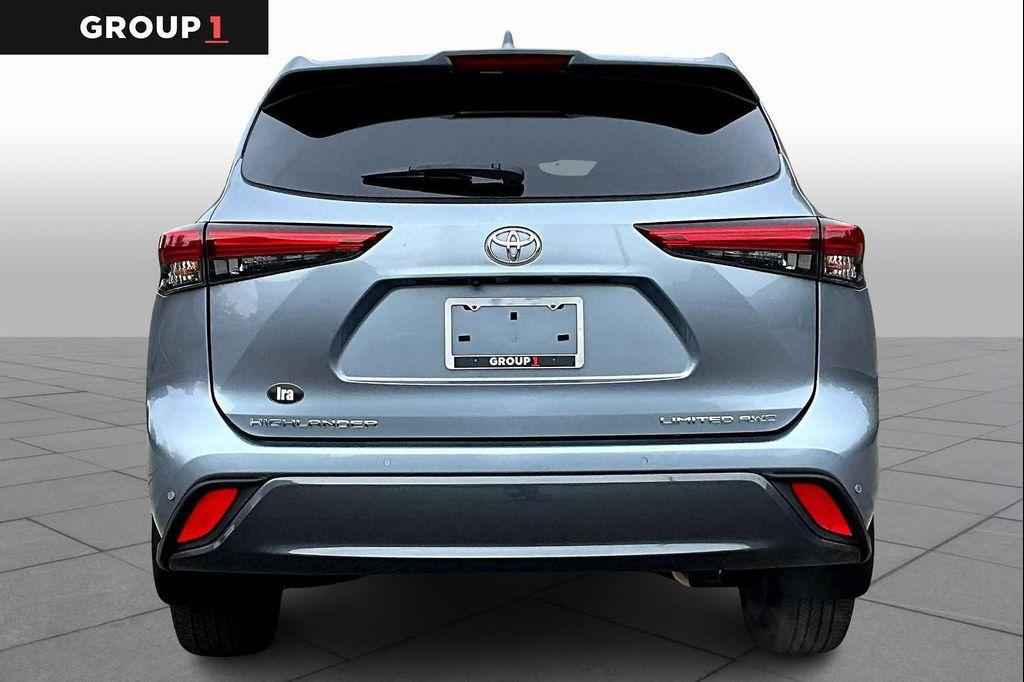 used 2023 Toyota Highlander car, priced at $41,991