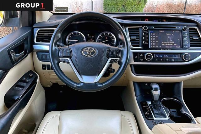 used 2019 Toyota Highlander car, priced at $24,120