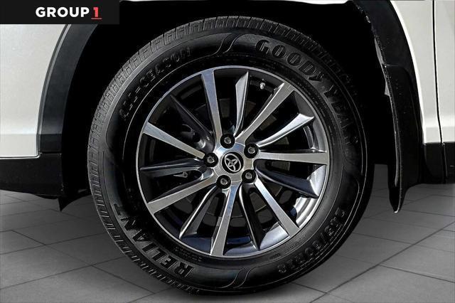 used 2019 Toyota Highlander car, priced at $24,120