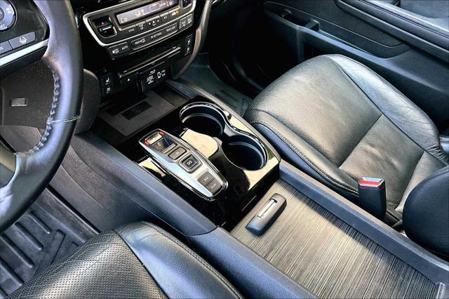used 2020 Honda Pilot car, priced at $25,900