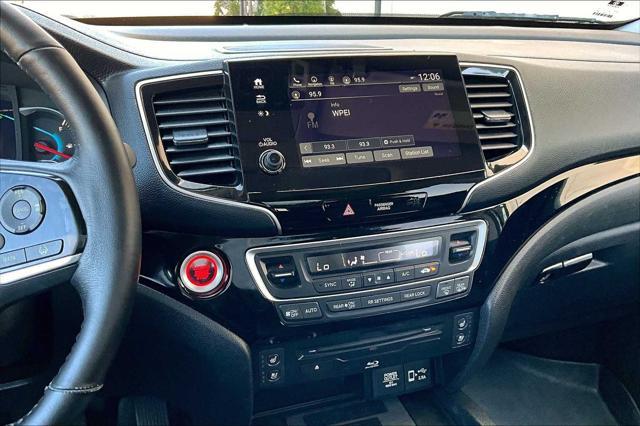 used 2020 Honda Pilot car, priced at $25,900