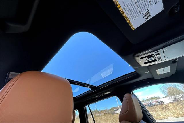 used 2020 Toyota Highlander car, priced at $38,990