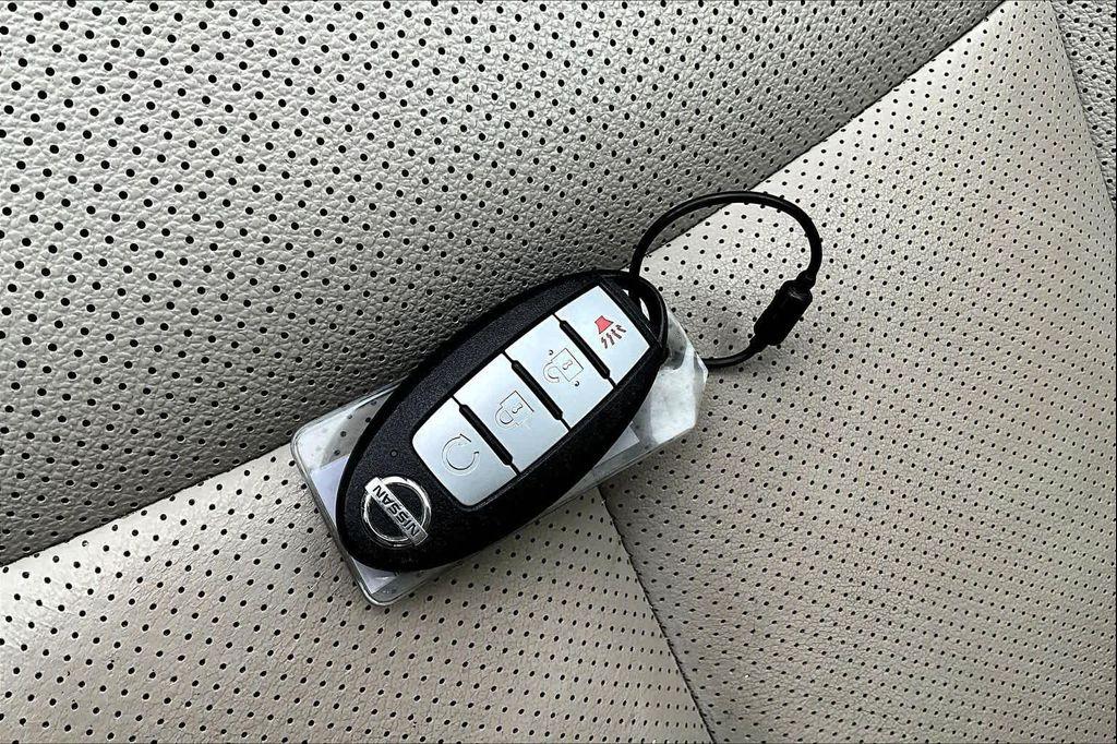 used 2022 Nissan Rogue Sport car, priced at $22,991