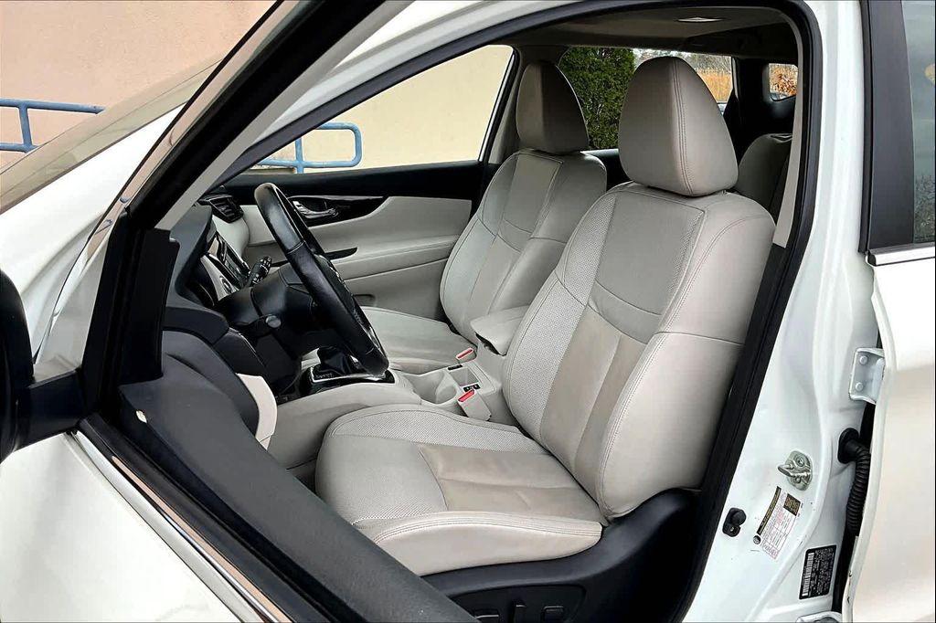 used 2022 Nissan Rogue Sport car, priced at $22,991