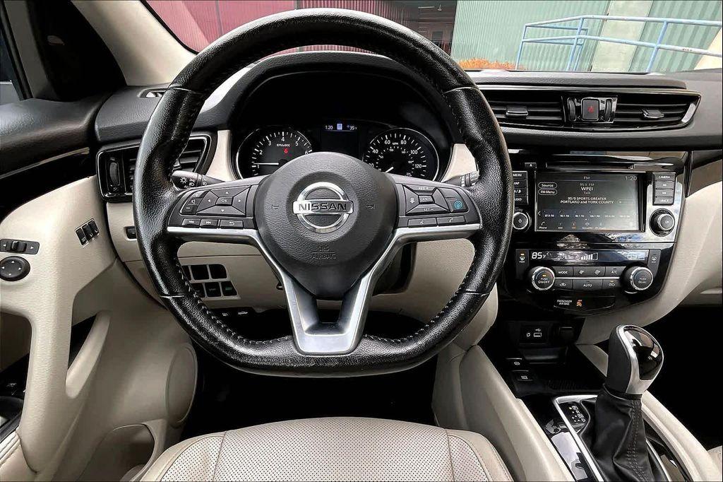 used 2022 Nissan Rogue Sport car, priced at $22,991