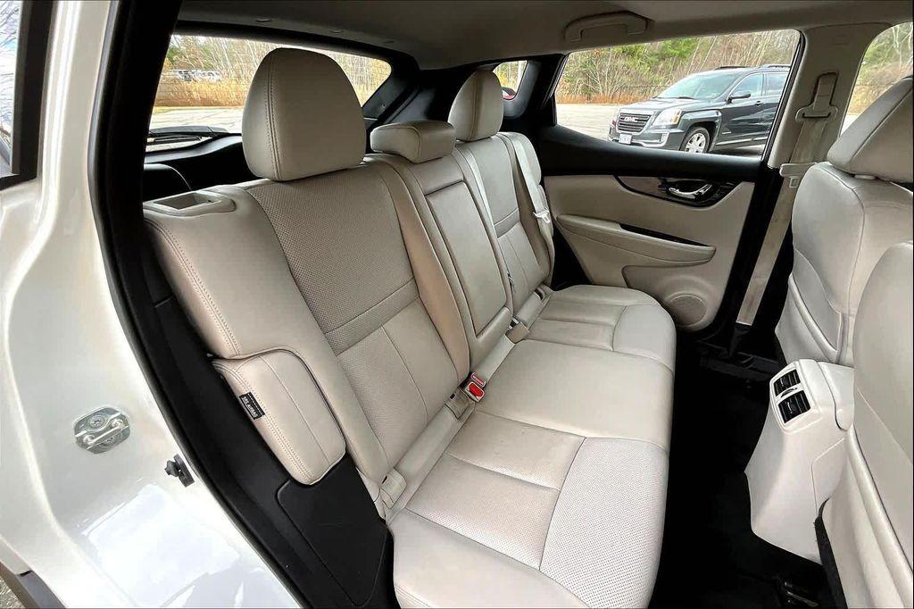 used 2022 Nissan Rogue Sport car, priced at $22,991