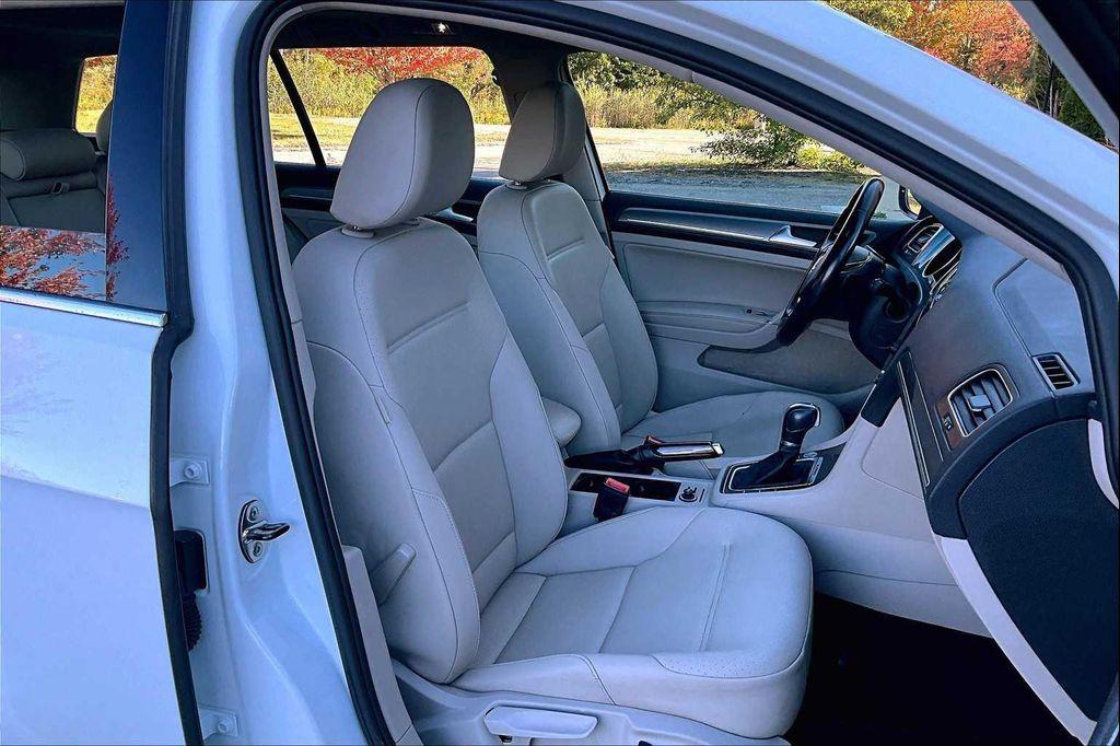 used 2017 Volkswagen Golf Alltrack car, priced at $14,991