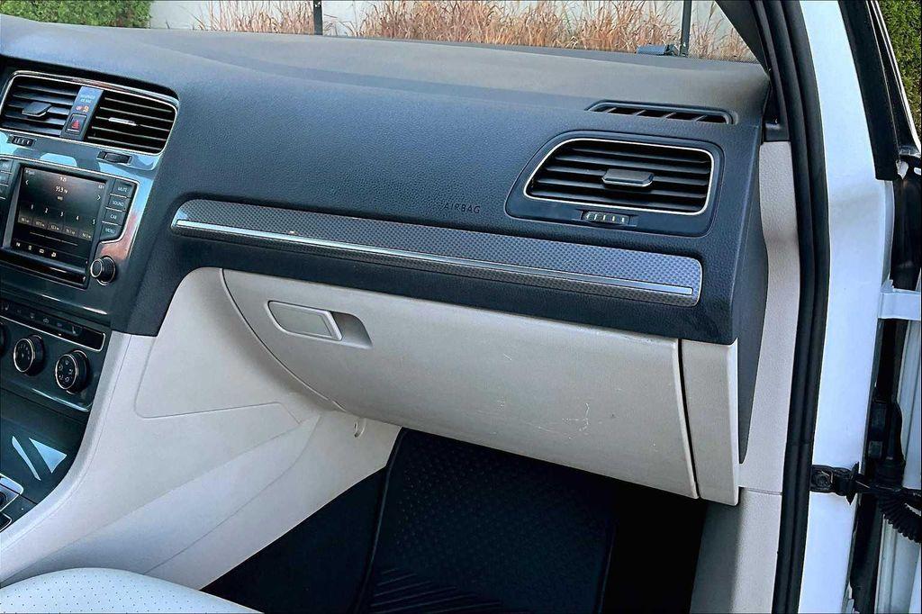 used 2017 Volkswagen Golf Alltrack car, priced at $14,991