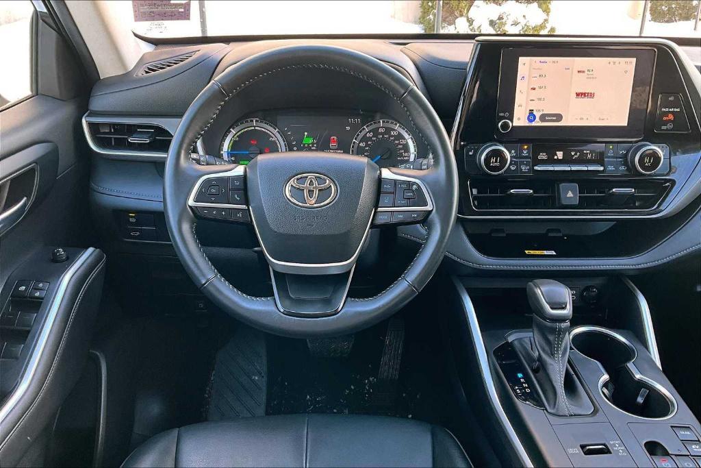 used 2023 Toyota Highlander Hybrid car, priced at $45,000