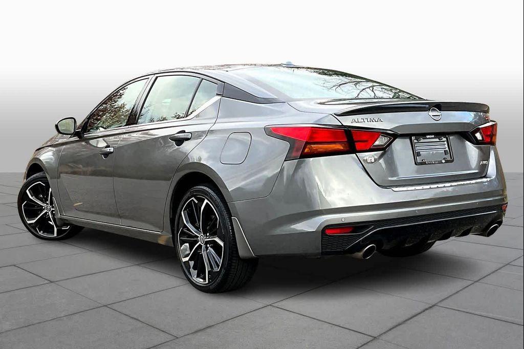 used 2023 Nissan Altima car, priced at $23,611