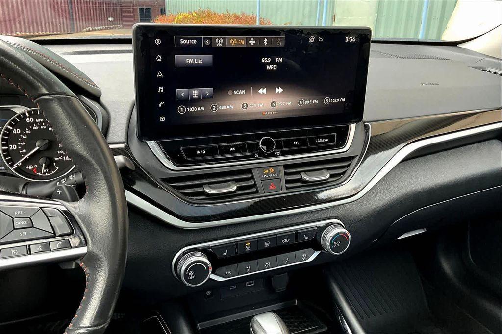 used 2023 Nissan Altima car, priced at $23,611