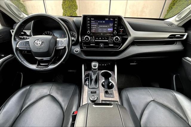 used 2020 Toyota Highlander car, priced at $35,000