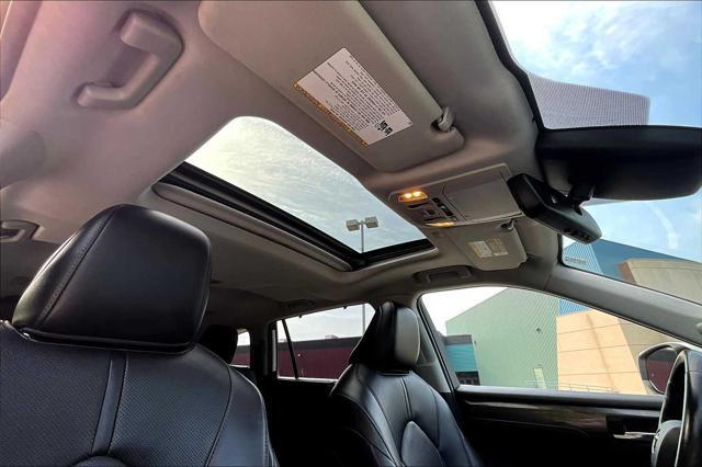 used 2021 Toyota Highlander car, priced at $39,500