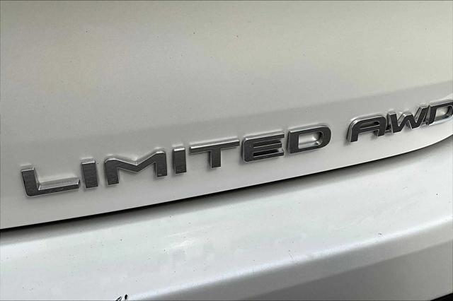 used 2021 Toyota Highlander car, priced at $39,500