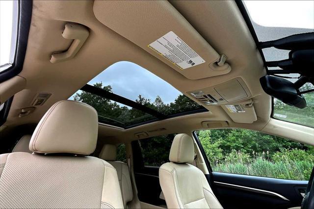 used 2016 Toyota Highlander car, priced at $25,990