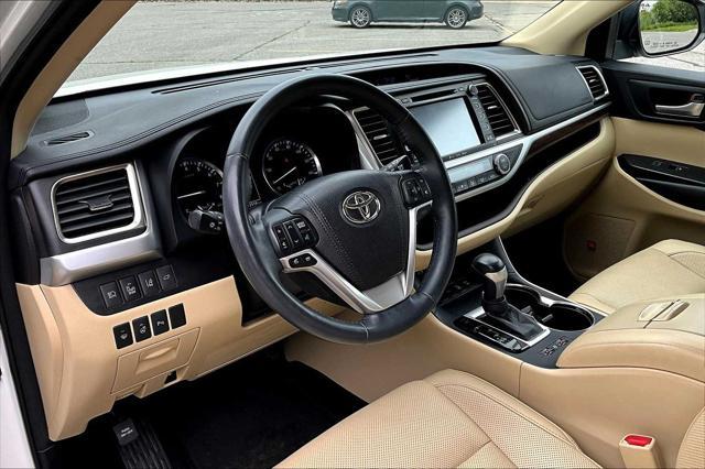 used 2016 Toyota Highlander car, priced at $25,990