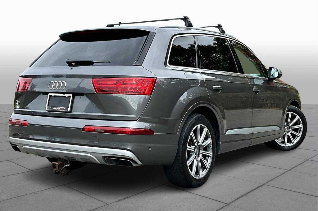 used 2019 Audi Q7 car, priced at $20,106