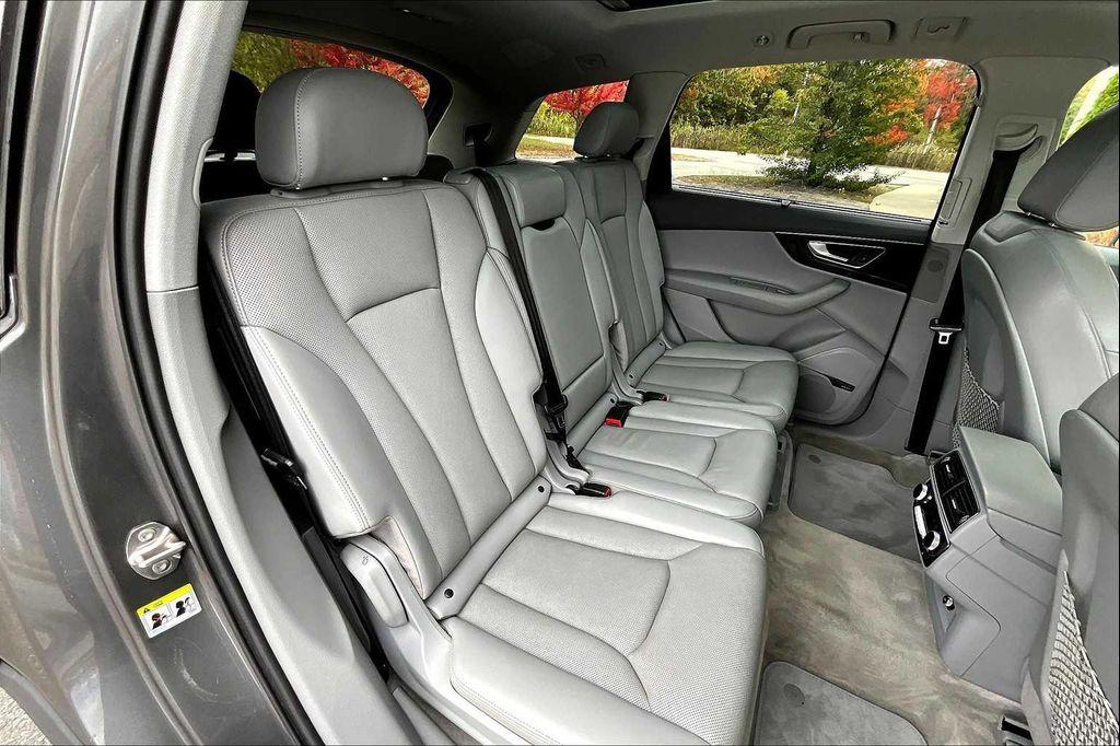 used 2019 Audi Q7 car, priced at $20,106