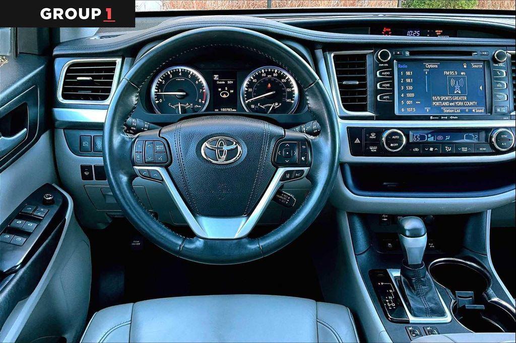 used 2017 Toyota Highlander car, priced at $21,991