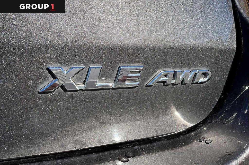 used 2017 Toyota Highlander car, priced at $21,991